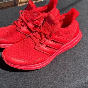 Adidas Women's Ultraboost DNA S&L in the "Lush Red" colorway size 8.5